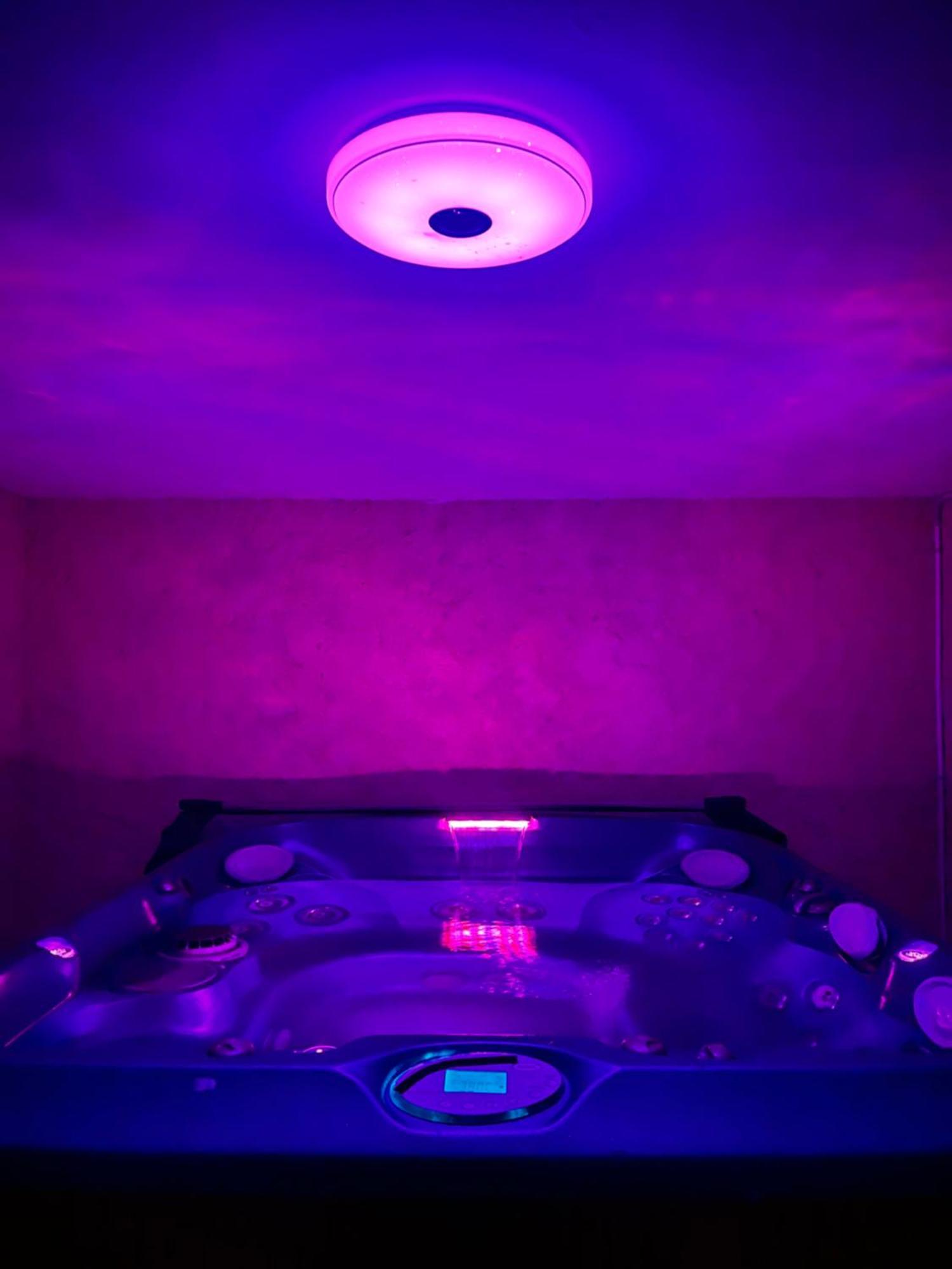 Bas De Villa 70M2 Independant Avec Espace Jacuzzi Prive Le Lavandou Eksteriør bilde